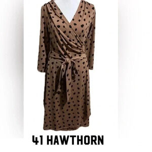 NWOT 41 Hawthorn acorn color black dot wrap dress medium